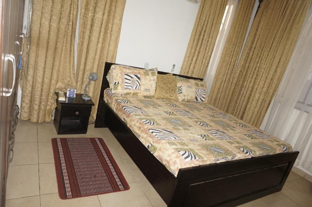 Sandpark Place, West Hills Mile 11 Dış mekan fotoğraf